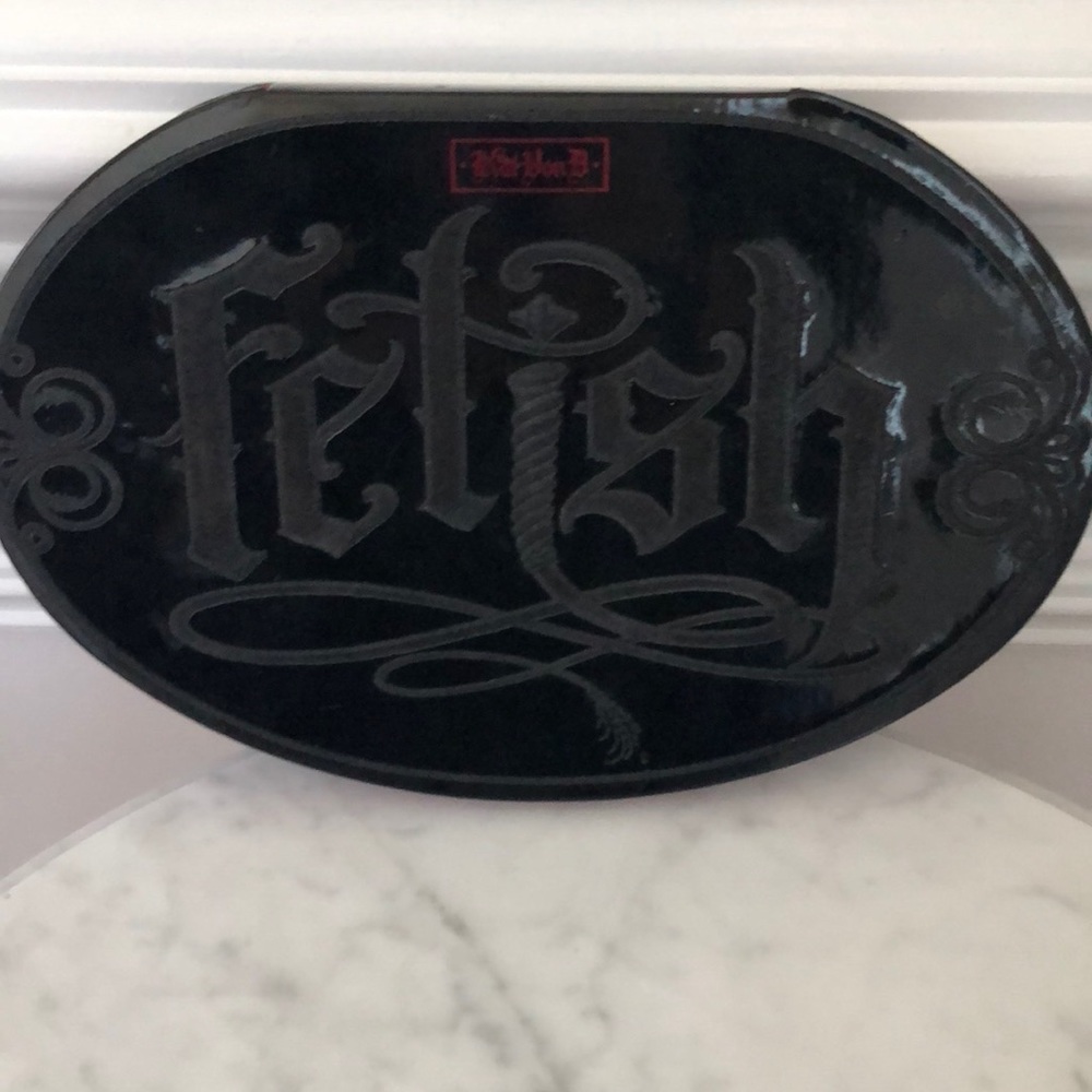 Kat Von D Fetish eyeshadow palette